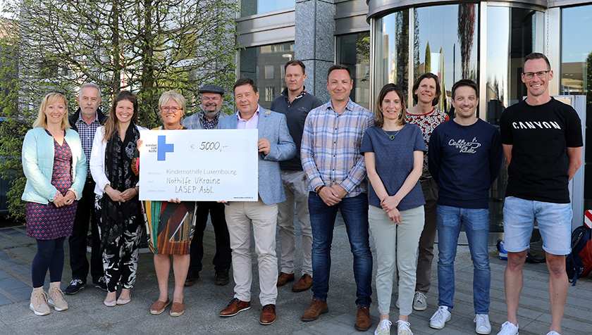 Scheckübergabe bei der Firma LASEP (Quelle: Kindernothilfe)