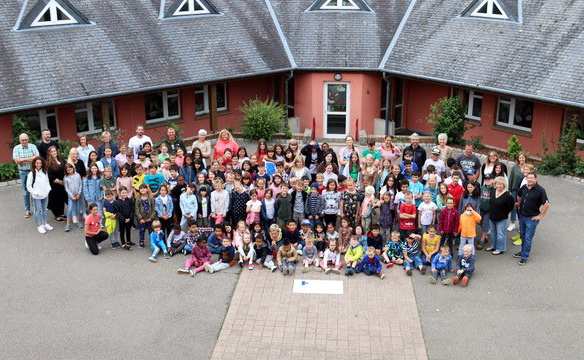 Die berdorfer Schüler organisierten erfolgreich einen Spendenlauf (Quelle